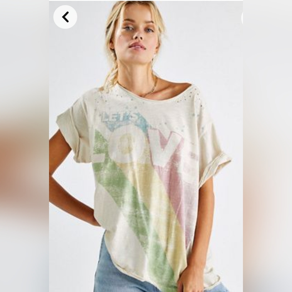 Magnolia Pearl Distressed "Let's Love" T-Shirt in Cream/Rainbow
